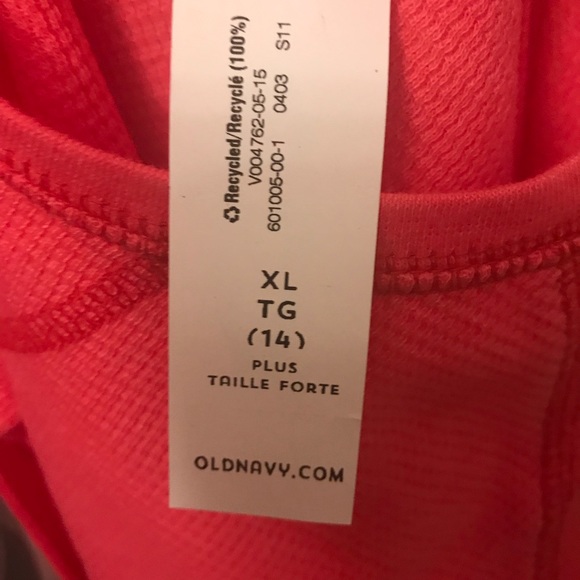 Old Navy Knitted Long Sleeve Thermal Tee - Picture 4 of 4